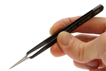 Aven Artis Tweezers
